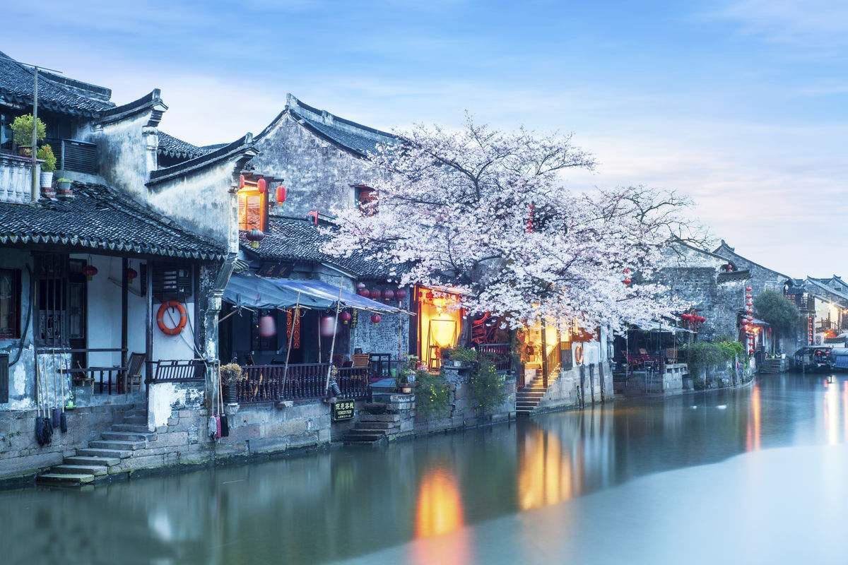 发现冷知识的父亲赠入女儿房为了还高利贷骗女儿把房子抵押给高利贷骗女儿签了字怎么办平台,轻松拓宽知识领域